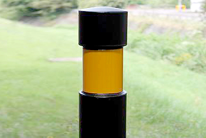  Bollard (114-168mm) 1000mm above ground with stepped feature.- Robust image