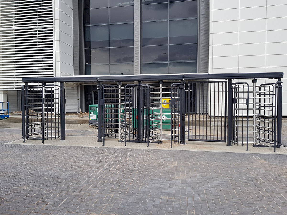 Full Height Pedestrian Turnstile - 3 Wing image