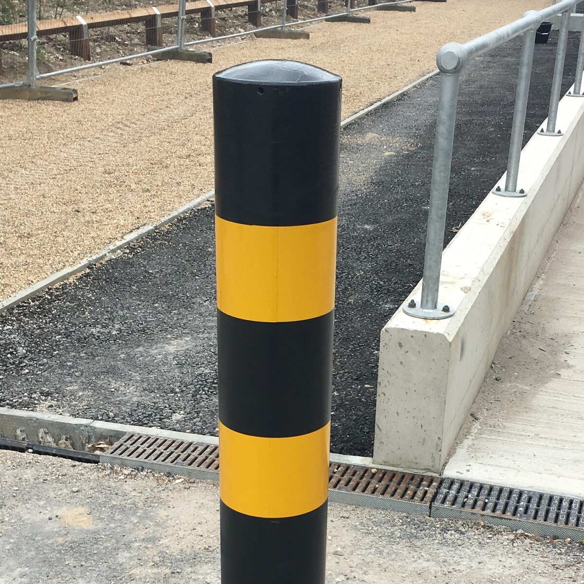 Hi Viz Steel Bollards (60-323mm DIA), 1000mm Above Ground, Concrete In &amp; Custom Fixing image