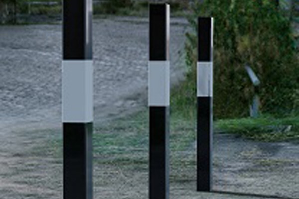 Bollards Hi Viz (50-150mm Square) 750mm above ground Black &amp; White Strong, Flat Caps image